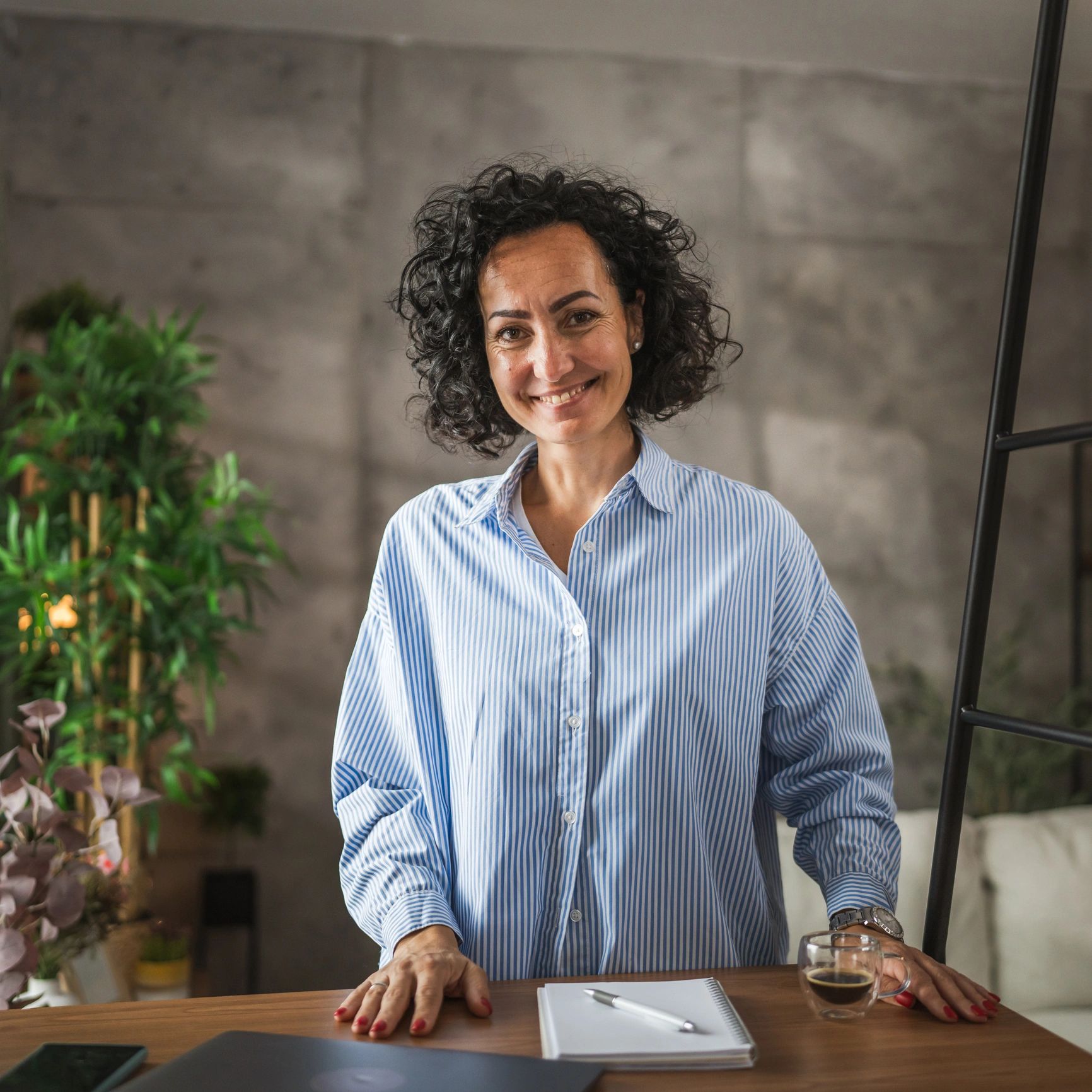Customer holding documents at a copy center
